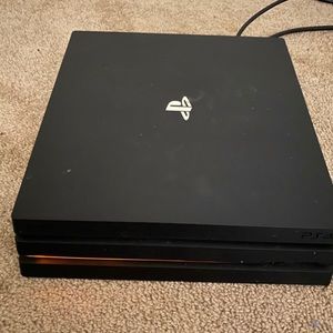 PS4 PRO